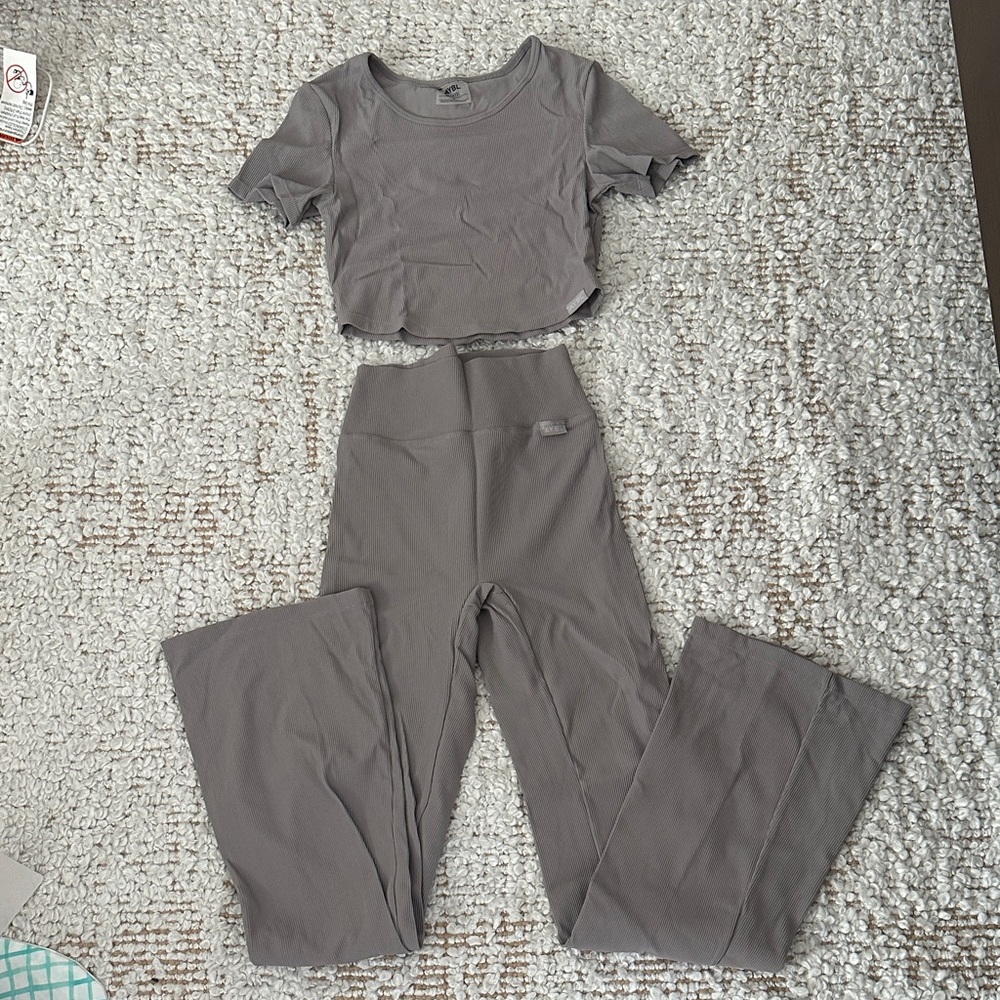 AYBL Light Gray Ribbed Top & Legging Set